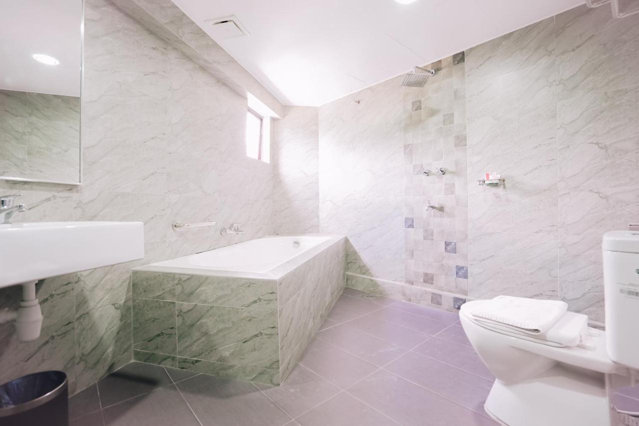 Greystone Midaris Hotel Kuala Lumpur Zewnętrze zdjęcie